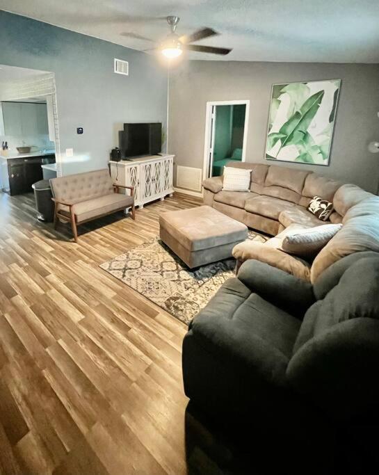 Pinebrook Home Close To Beach Largo Luaran gambar